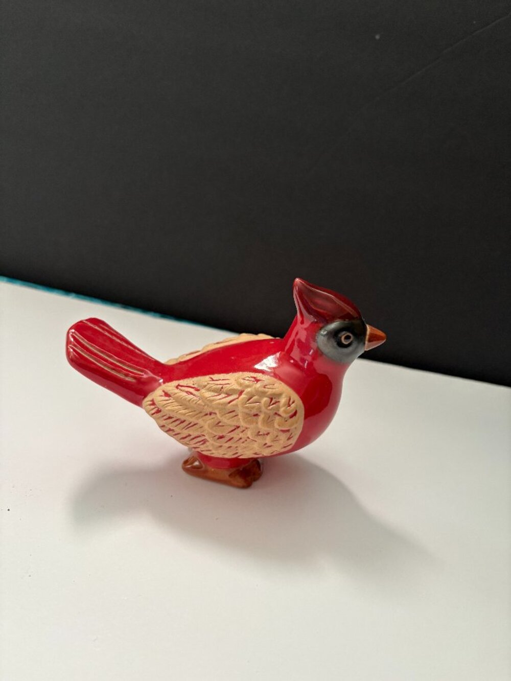 Ceramic Cardinal Bird Figurine Shelf Sitter 5"x4"